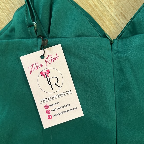 Emerald green jump suit - Picture 7 of 10